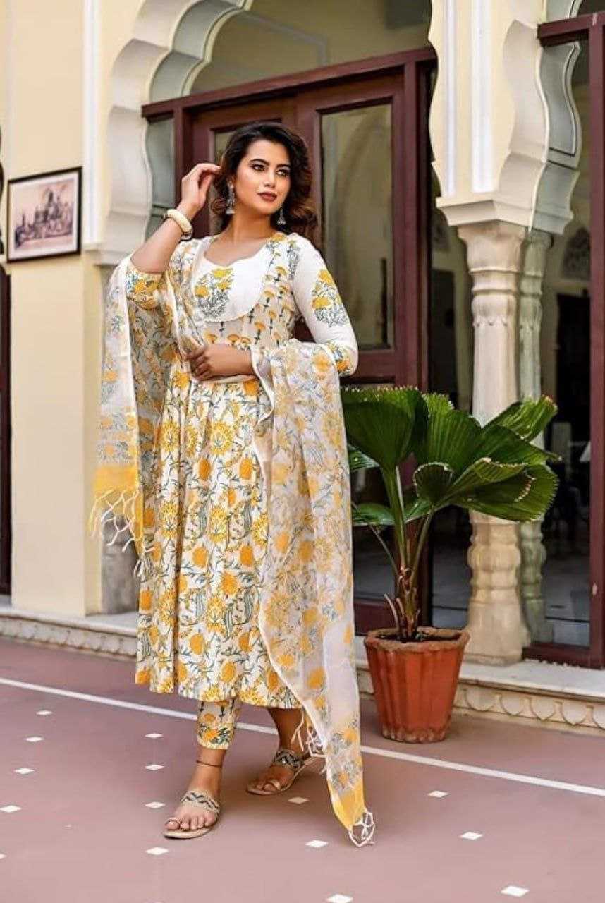 YNF COTTON KESH200 2935 SUITS & DRESSES WHOLESALE DESIGNER PRINTED COTTON SUITS & DRESSES MANUFACTURER