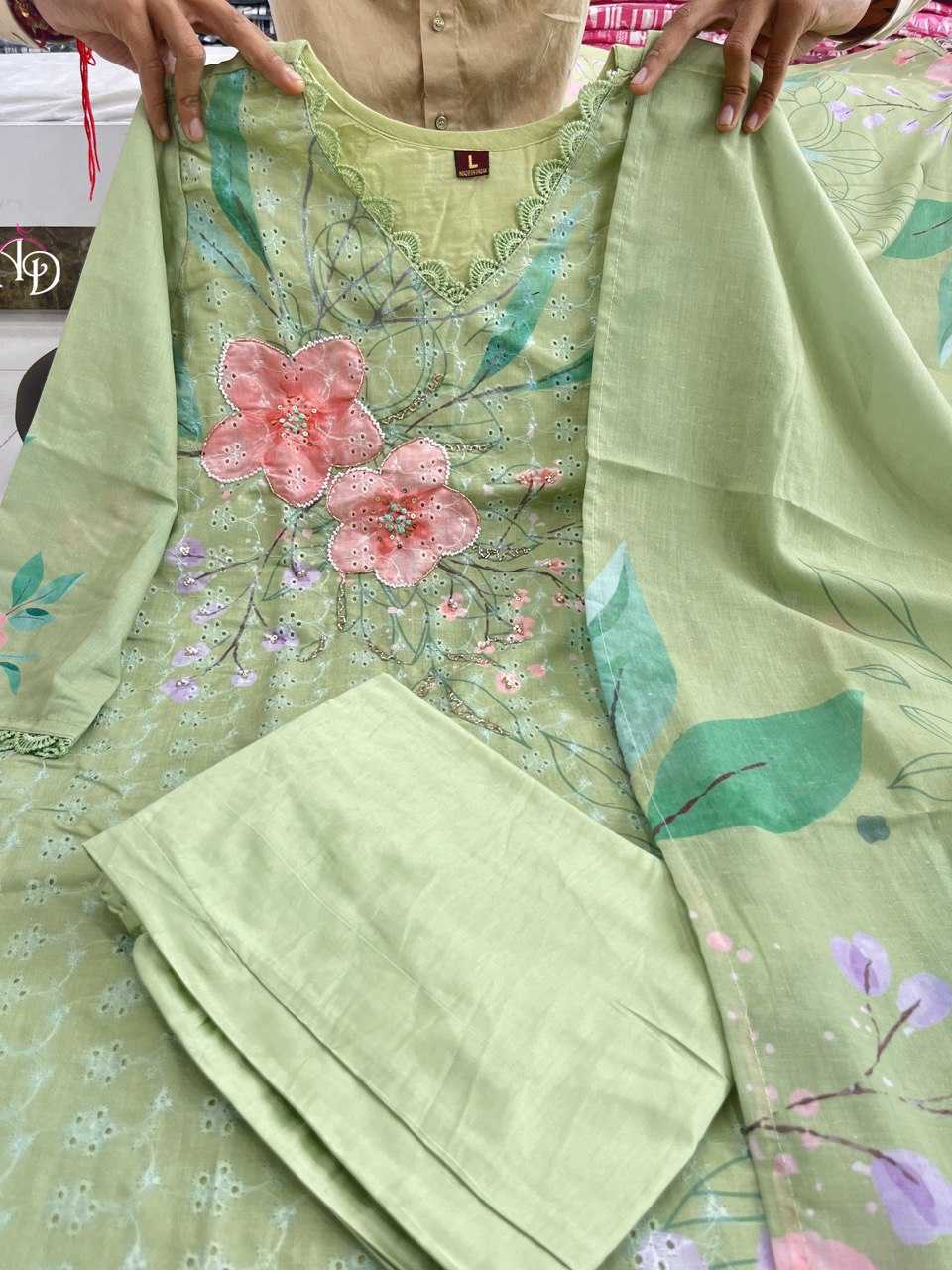 YNF COTTON KESH360 AKD06 SUIT WHOLESALE COTTON EMBROIDERY LADIES SUITS MANUFACTURER