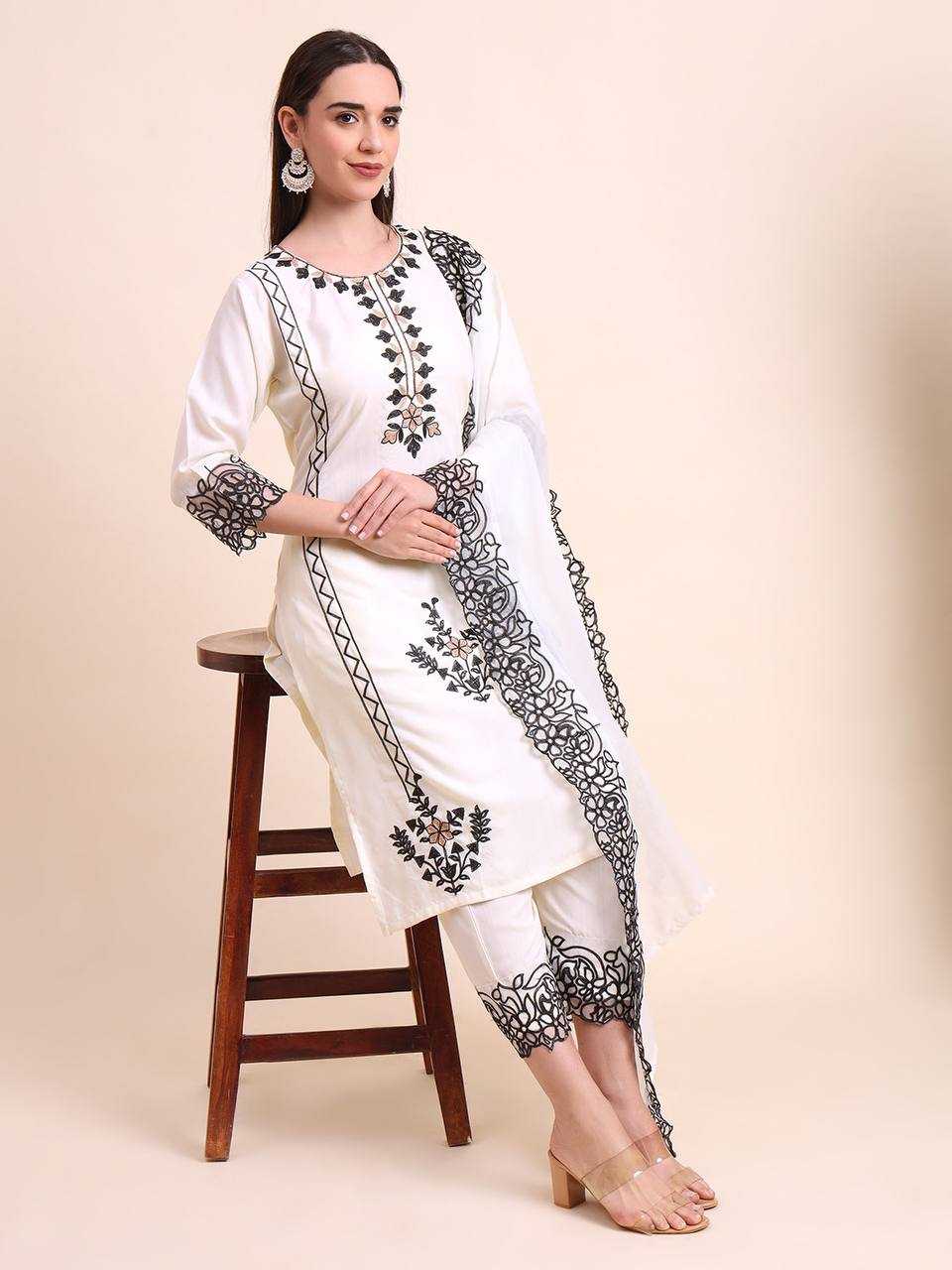 YNF COTTON RIN188 Kindle SUITS & DRESSES WHOLESALE COTTON EMBROIDERY EID COLLECTION MANUFACTURER