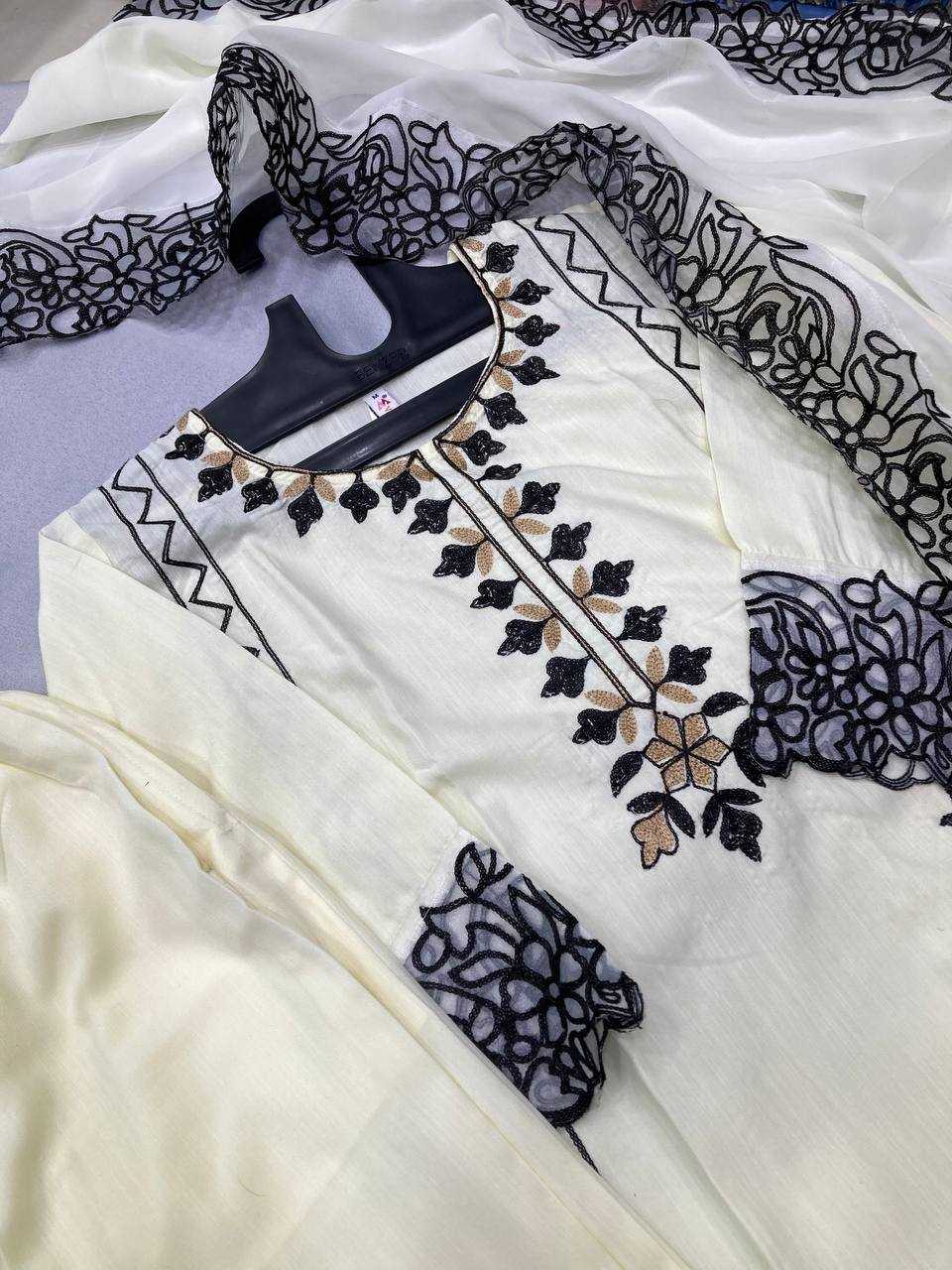 YNF COTTON RIN188 Kindle SUITS & DRESSES WHOLESALE COTTON EMBROIDERY EID COLLECTION MANUFACTURER