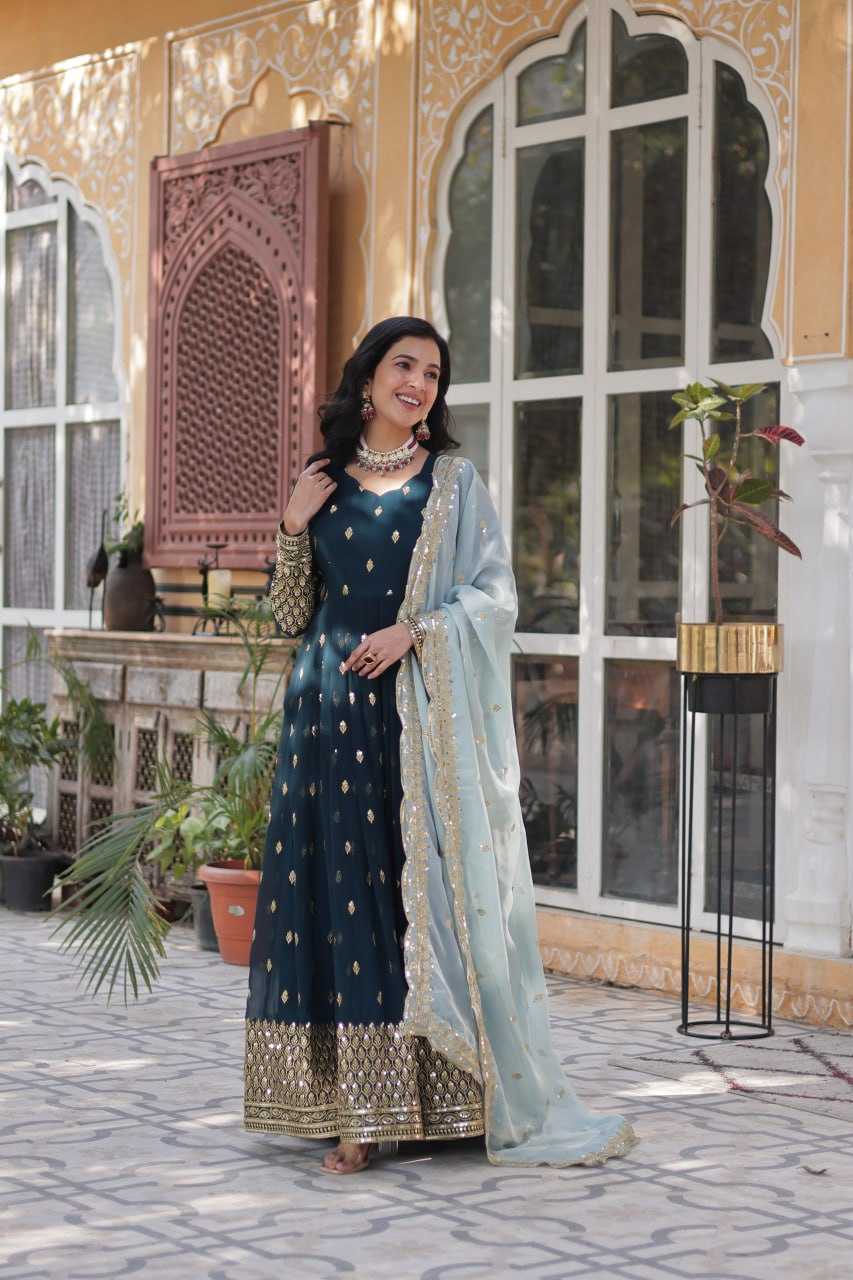 YNF FAUX BLOOMING KESH215 1136 GOWNS WHOLESALE EMBROIDERY SEQUIN GOWN WITH DUPATTA MANUFACTURER