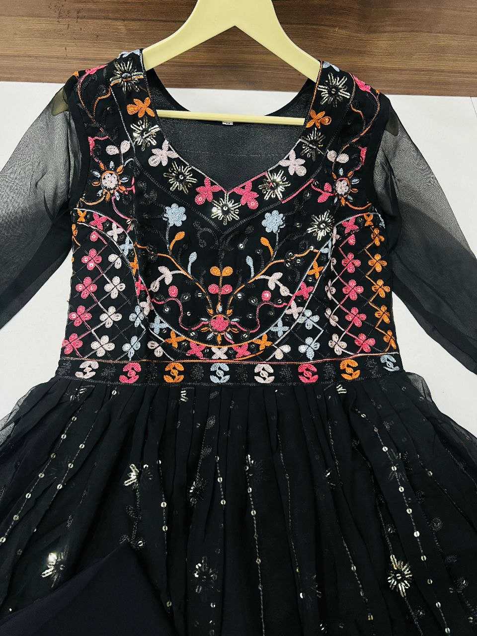 Ynf Faux Georgette KESH162 RANG RASIYA Gowns Wholesale Embroidery Gowns Georgette Gown Wedding Gown Manufacturer