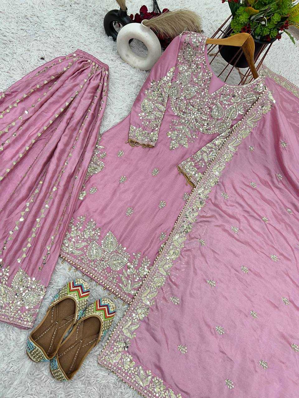 YNF HEAVY CHINON SILK KESH122 5002 SUITS & DRESSES WHOLESALE DESIGNER EMBROIDERY SILK SUITS & DRESSES MANUFACTURER