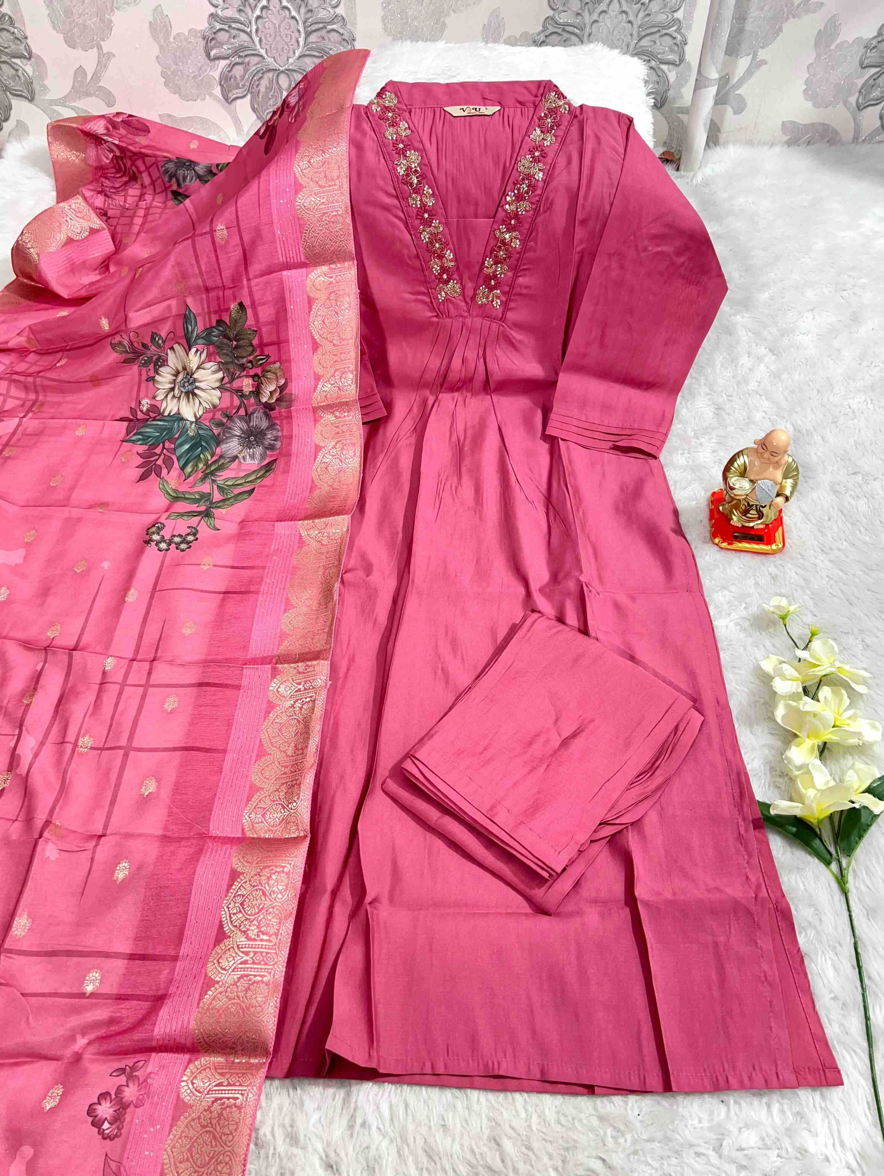 Ynf Heavy Muslin KESH256 RNF82 Kurti Wholesale Party Wear Kurtis Handloom Kurtis Kurti With Pants Manufacturer