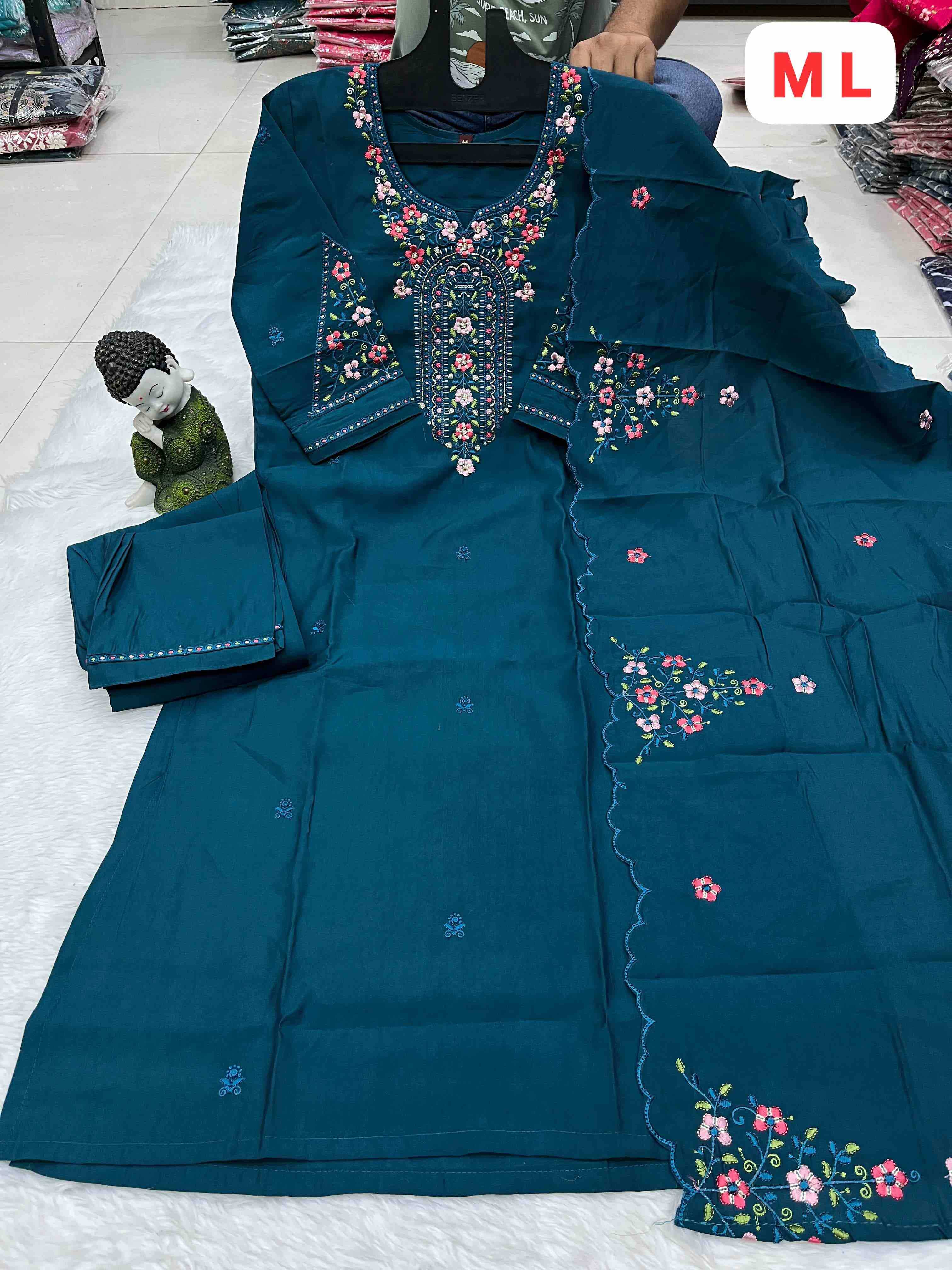 Ynf Heavy Roman Silk KESH258 VDA132 Suits & Dresses Wholesale Printed Suits Embroidery Suits Party wear suits Manufacturer