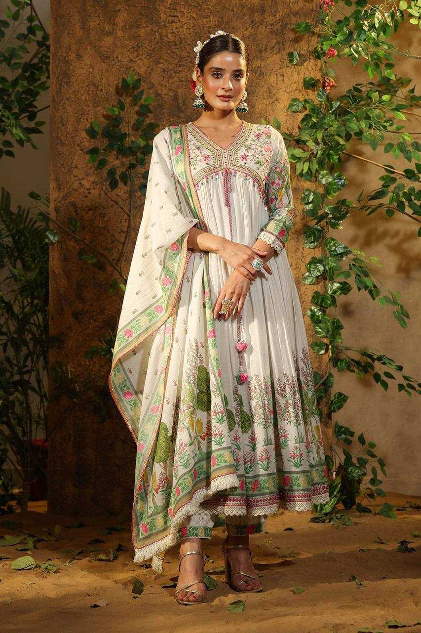 YNF MUSLIN KESH360 AKD10 SUIT WHOLESALE PRINT EMBROIDERY DESIGNER SUITS MANUFACTURER