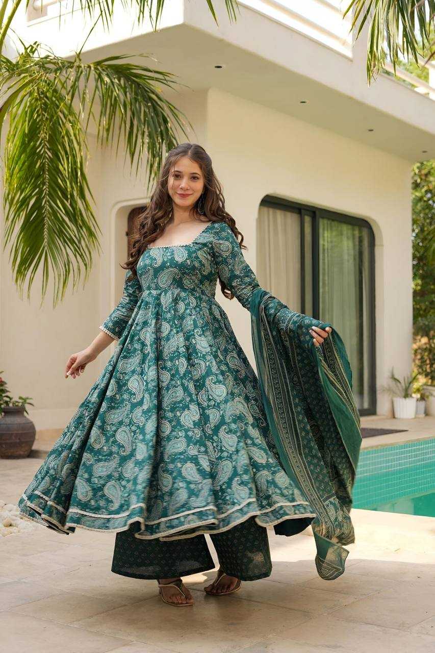 YNF MUSLIN KESH408 6043 SUIT WHOLESALE EMBROIDERED DESIGNER PRINTED SUIT MANUFACTURER