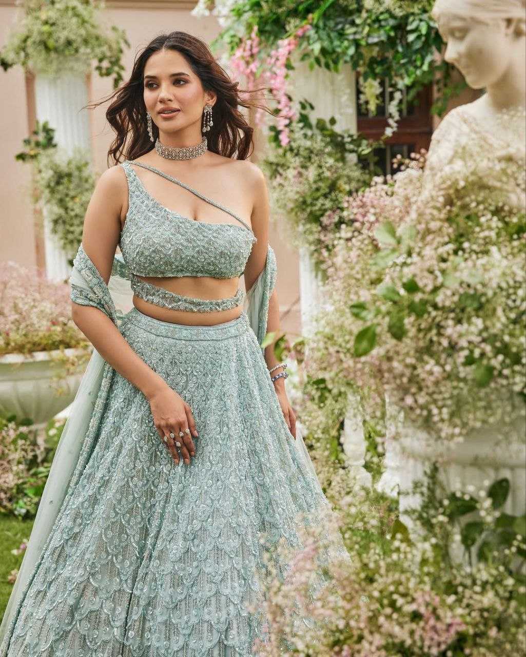 YNF NET RIN121 1018 LEHENGAS WHOLESALE NET FANCY EMBROIDERED SEQUINS LEHENGAS MANUFACTURER