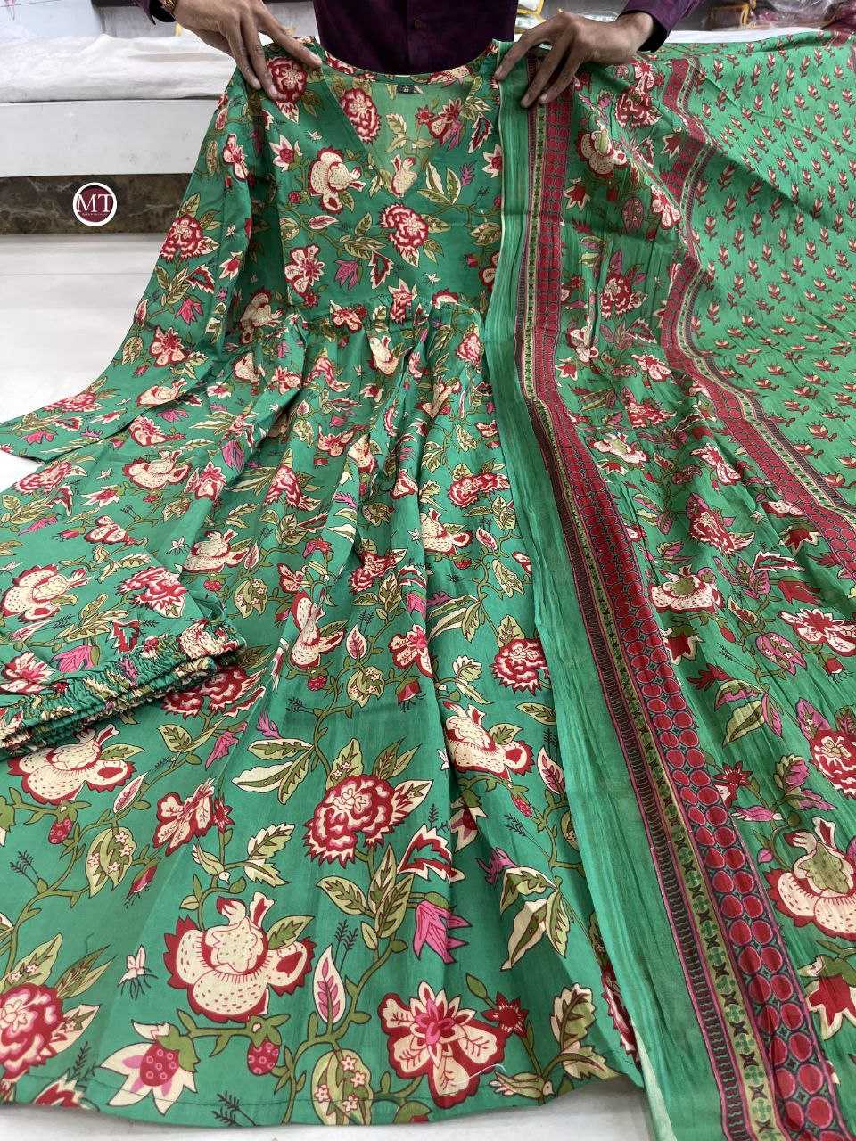 Ynf Pure Cotton KESH361 MUS27 Suits & Dresses Wholesale Ladies Suits Printed Suits Anarkali Suits Manufacturer