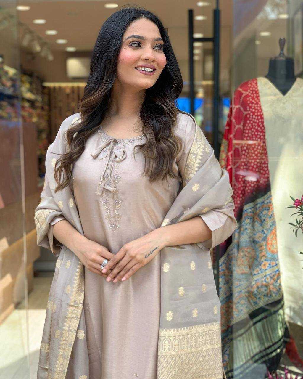 YNF ROMAN SILK KESH211 LDY133 SUITS & DRESSES WHOLESALE LADIES CHANDERI PARTY WEAR SUITS MANUFACTURER