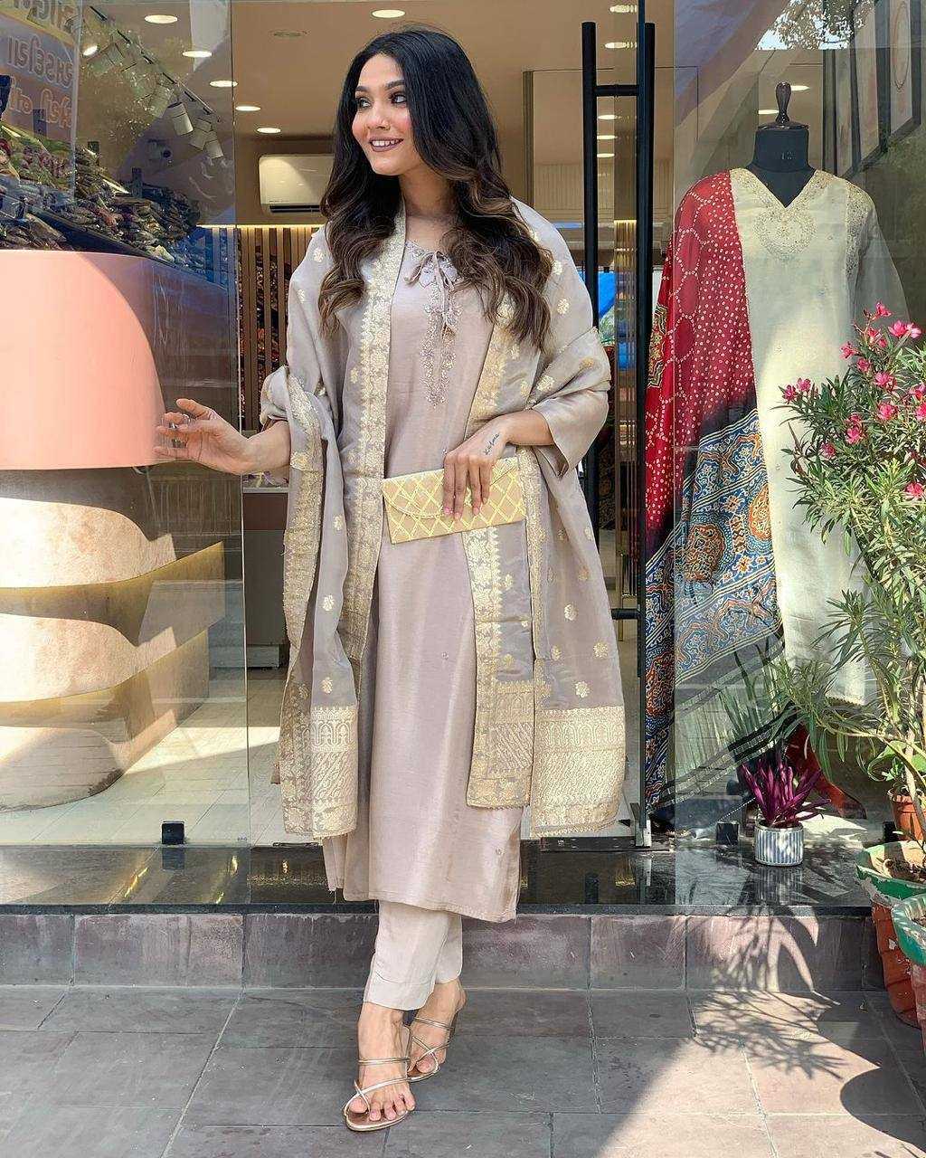 YNF ROMAN SILK KESH211 LDY133 SUITS & DRESSES WHOLESALE LADIES CHANDERI PARTY WEAR SUITS MANUFACTURER