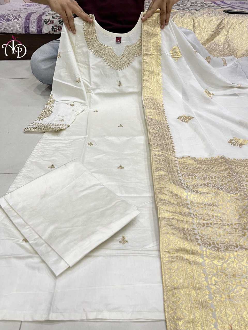 YNF SILK KESH360 AKD01 SUIT WHOLESALE EMBROIDERY SILK LADIES SUITS MANUFACTURER