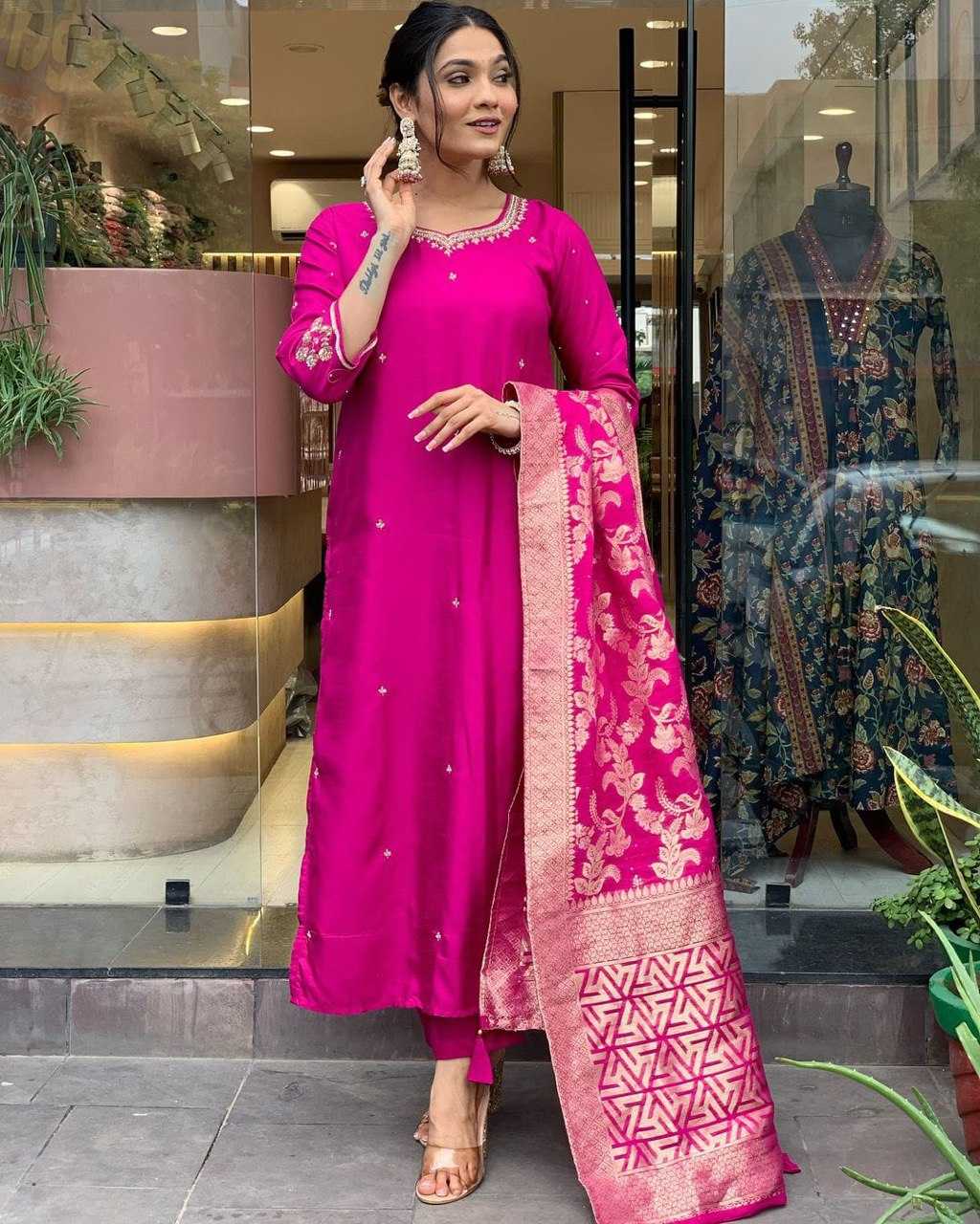 YNF SILK KESH360 AKD03 SUIT WHOLESALE DESIGNER EMBROIDERY SILK SUITS MANUFACTURER