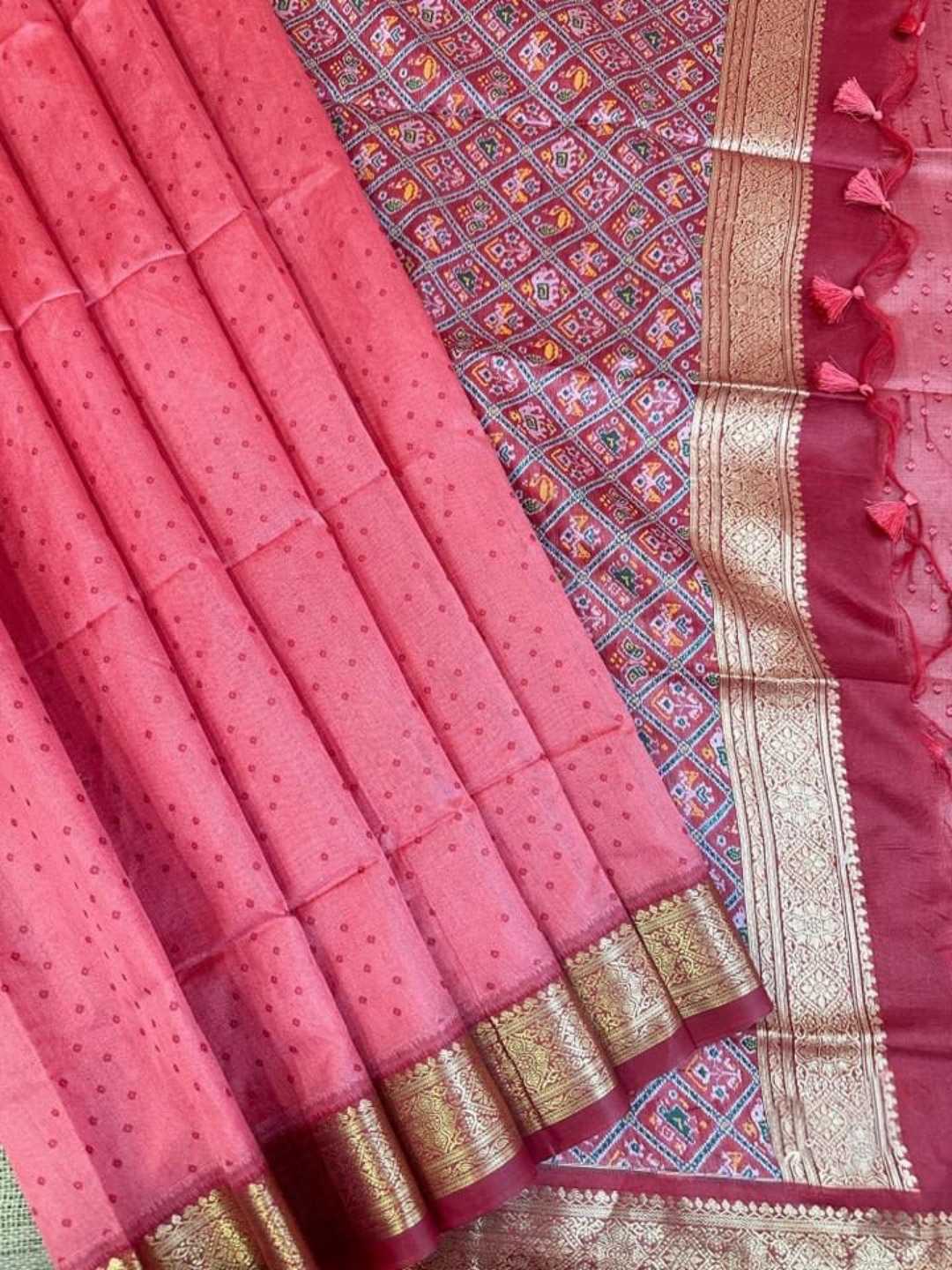 Ynf Soft Silk KESH166 TULSI PATOLA 1 Silk Sarees Wholesale Soft Silk Sarees Patola Sarees Zari Border Silk Sarees Manufacturer