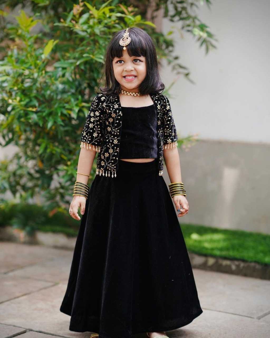 Ynf Velvet KESH109 RRKT96 Kids Wear Wholesale Kids Lehenga Kids Suit Kids Festive Wear Manufacturer