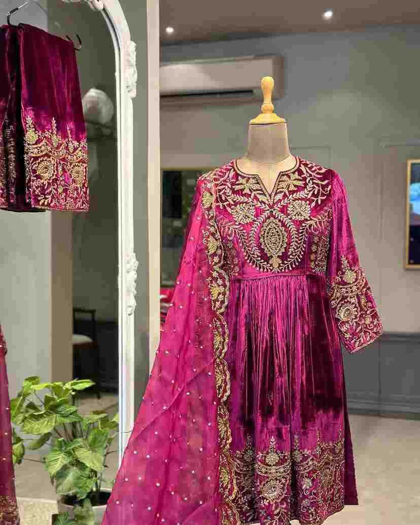 YNF VELVET KESH149 1329 SUITS & DRESSES WHOLESALE VELVET EMBROIDERY GEORGETTE SUITS & DRESSES MANUFACTURER