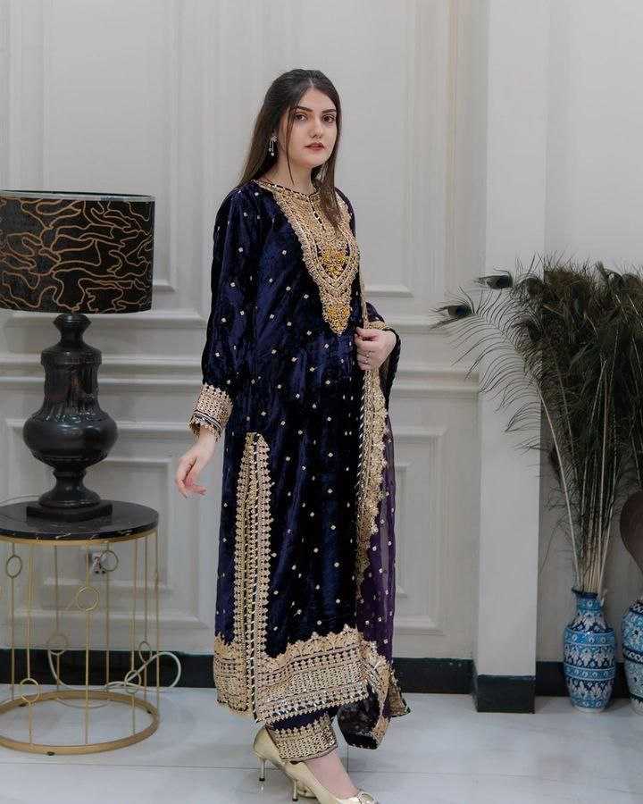 Ynf Velvet KESH158 6002 Gowns Wholesale Embroidery Gowns Velvet Gowns Gown With Dupatta Manufacturer