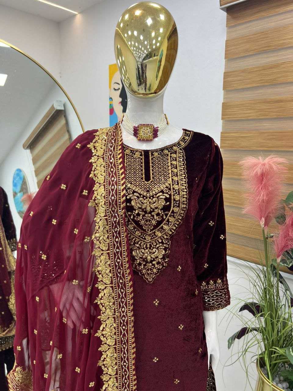 Ynf Velvet KESH158 6002 Gowns Wholesale Embroidery Gowns Velvet Gowns Gown With Dupatta Manufacturer