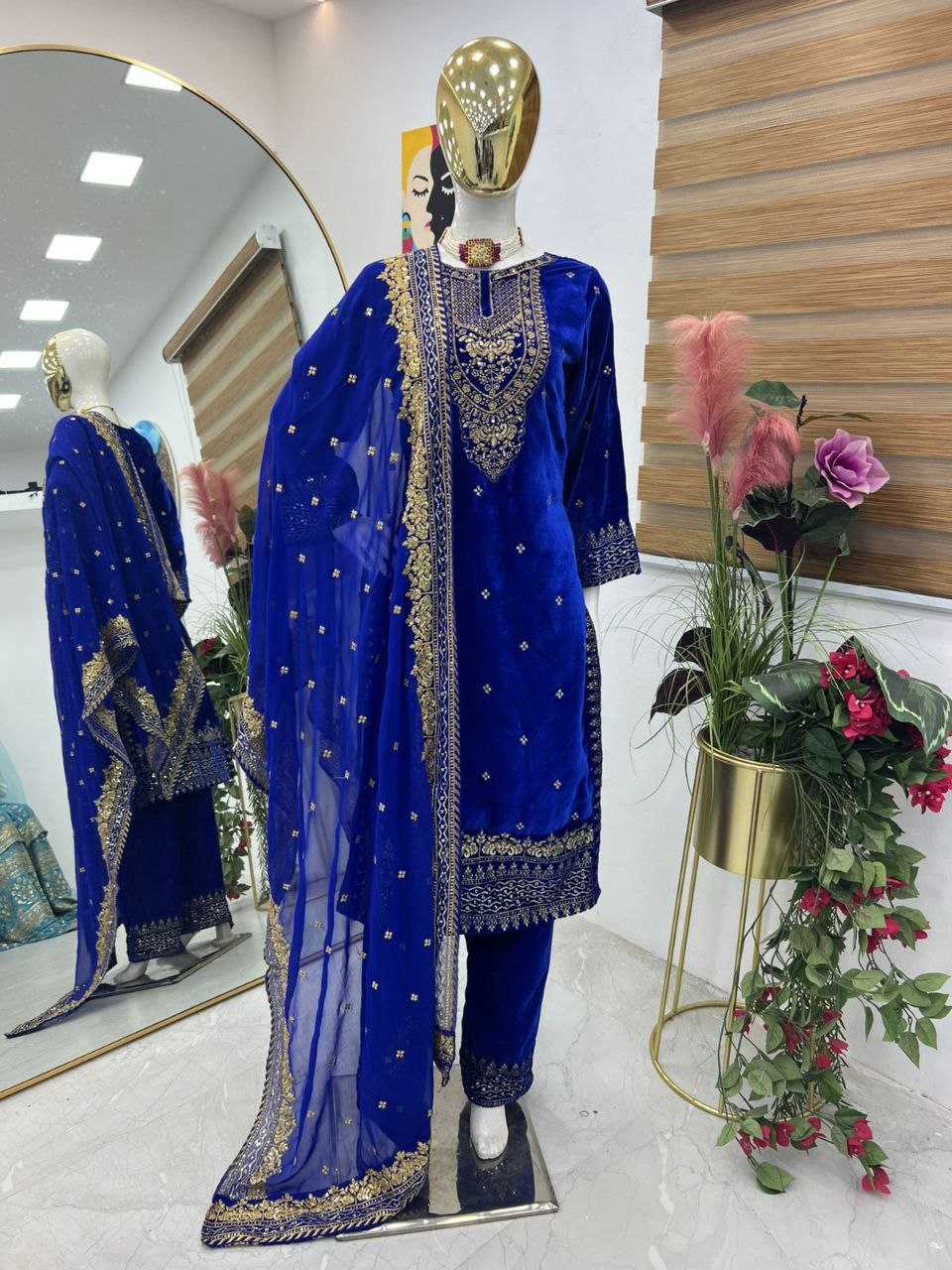 Ynf Velvet KESH158 6002 Gowns Wholesale Embroidery Gowns Velvet Gowns Gown With Dupatta Manufacturer