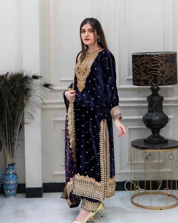 Ynf Velvet KESH158 6002 Gowns Wholesale Embroidery Gowns Velvet Gowns Gown With Dupatta Manufacturer