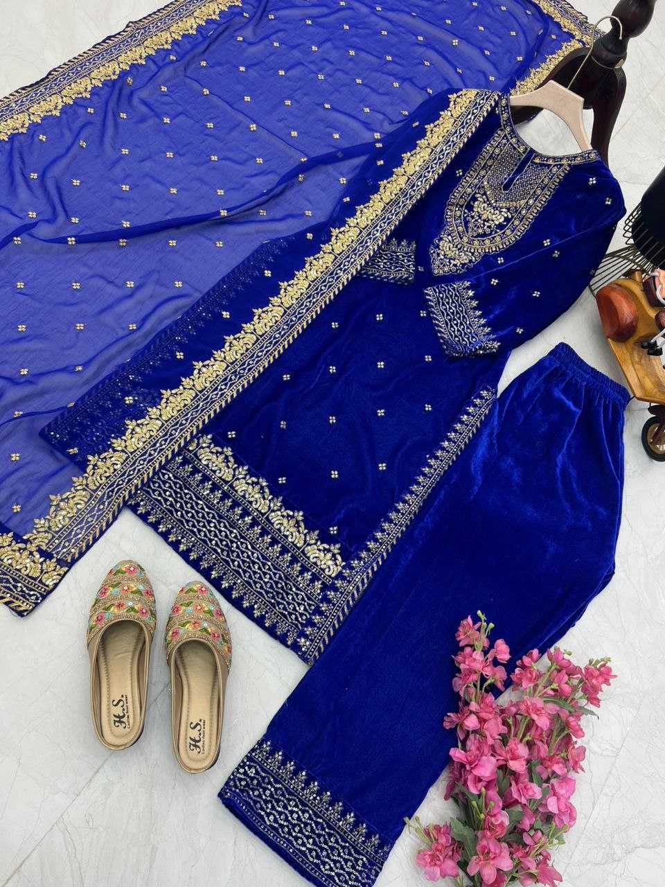 Ynf Velvet KESH158 6002 Gowns Wholesale Embroidery Gowns Velvet Gowns Gown With Dupatta Manufacturer