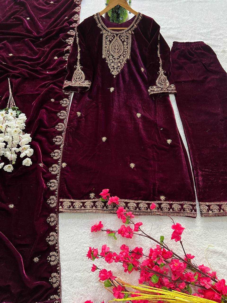 YNF VELVET  KESH399 3135 SUITS & DRESSES WHOLESAL EWEDDING EMBROIDERY  EID SUITS  MANUFACTURER