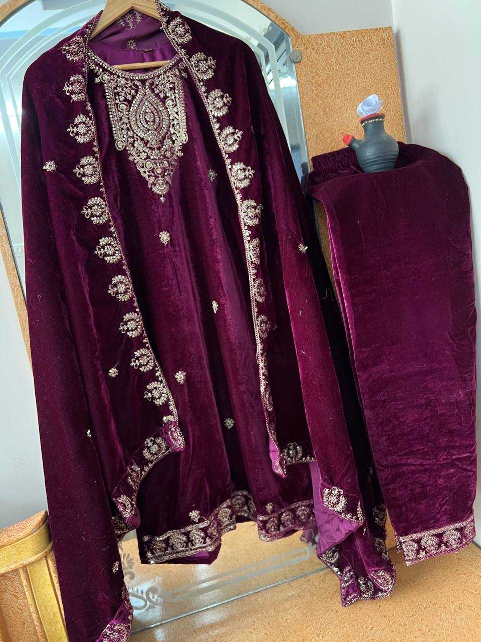 YNF VELVET  KESH399 3135 SUITS & DRESSES WHOLESAL EWEDDING EMBROIDERY  EID SUITS  MANUFACTURER