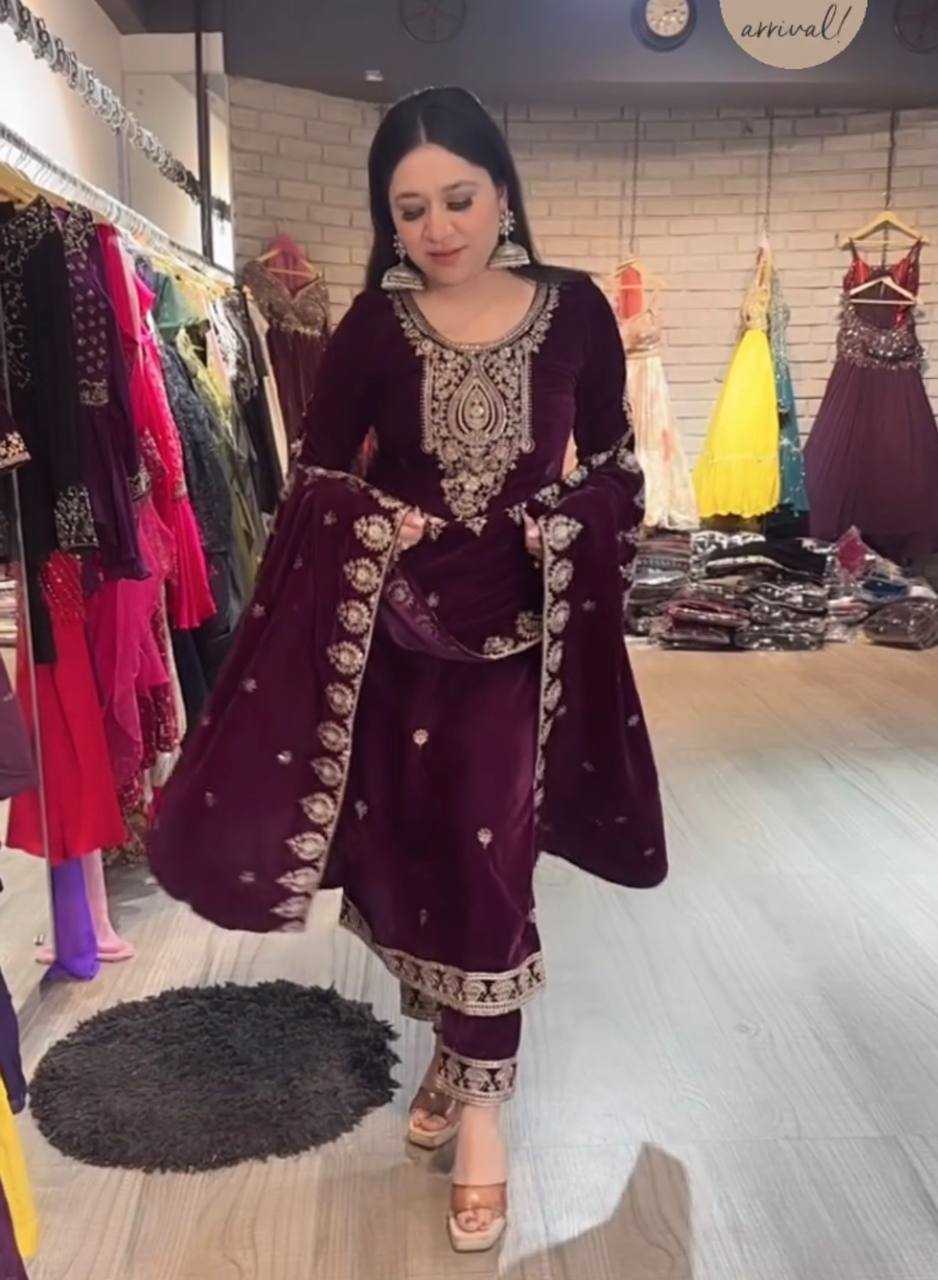 YNF VELVET  KESH399 3135 SUITS & DRESSES WHOLESAL EWEDDING EMBROIDERY  EID SUITS  MANUFACTURER