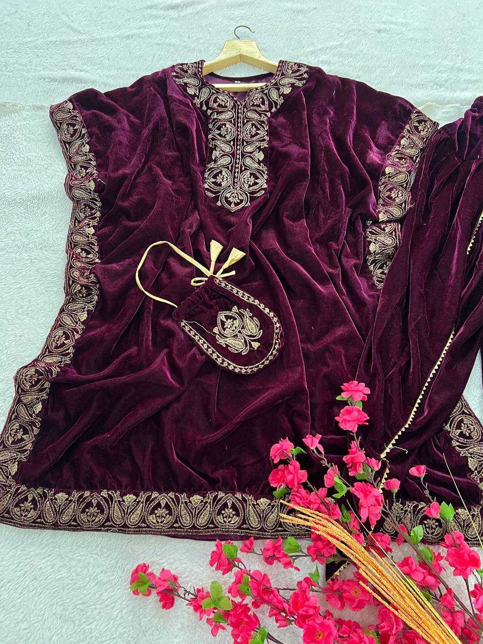 YNF VELVET KESH399 3136 SUITS & DRESSES WHOLESALE KAFTAN  EMBROIDERY PARTY SUITS MANUFACTURER