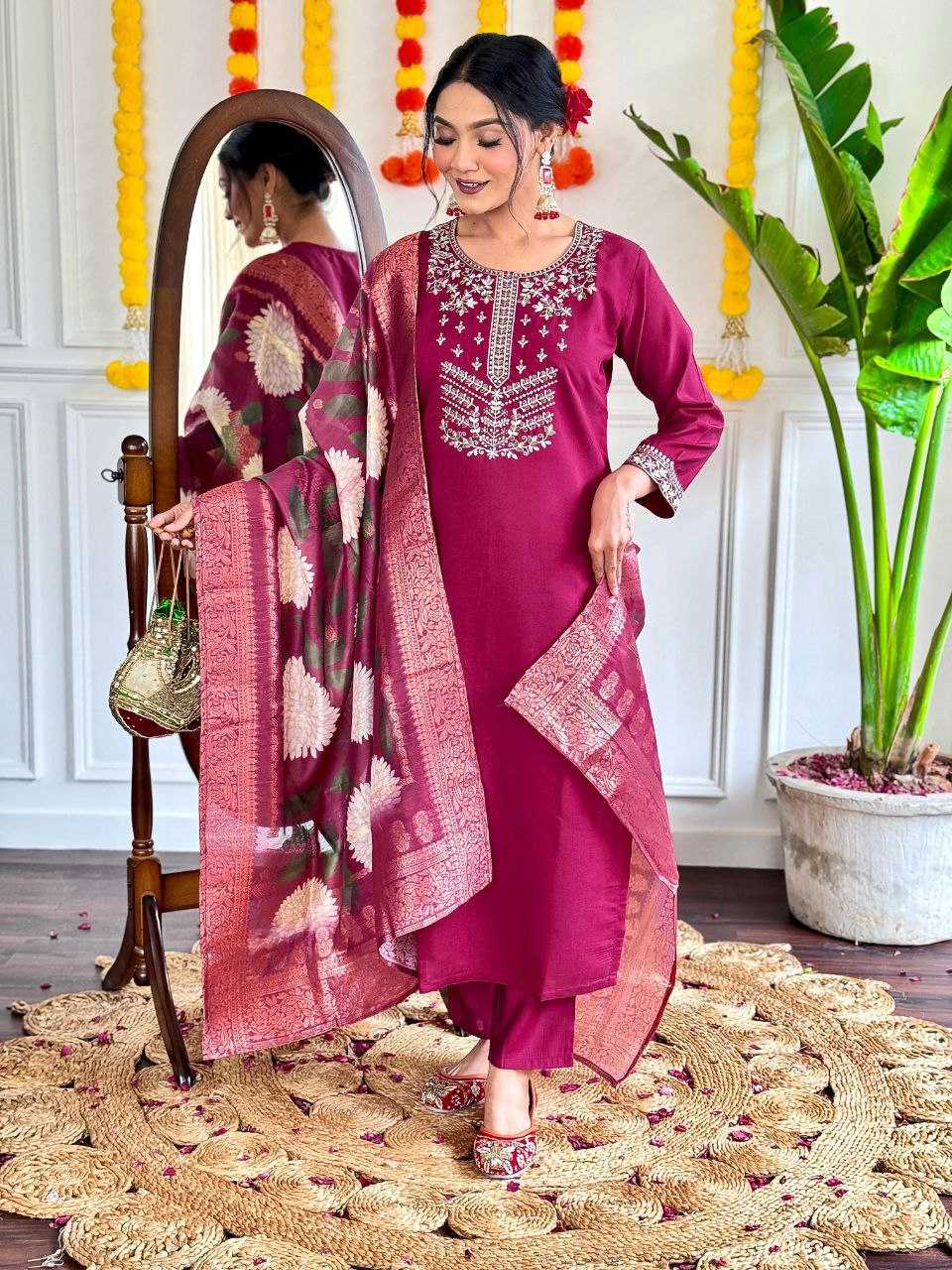 YNF VISCOSE CHANDERI KESH214 283 SUITS & DRESSES WHOLESALE DESIGNER PRINTED CASUAL SUITS & DRESSES MANUFACTURER