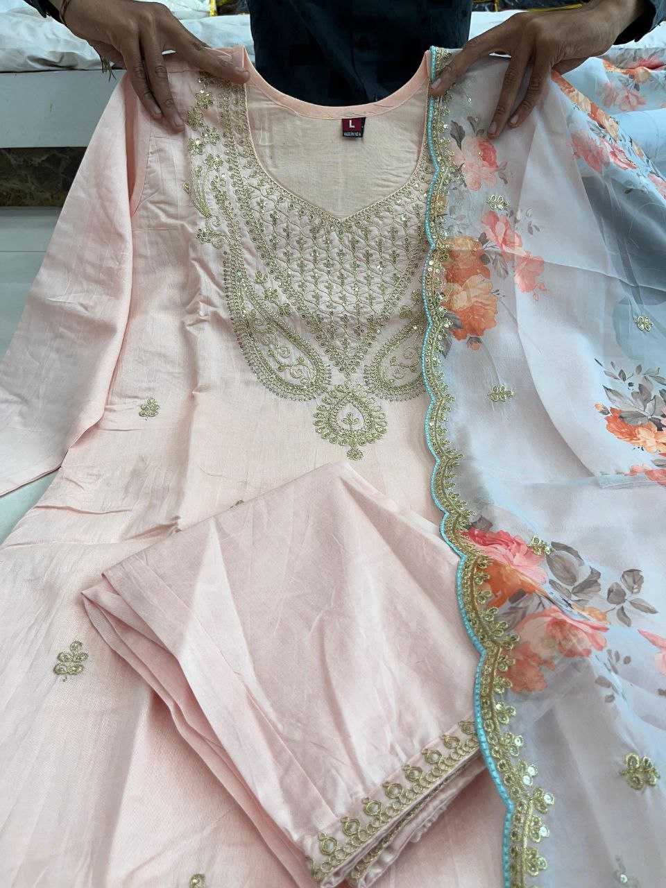 Ynf Chanderi Silk KESH209 BHC01 Suits & Dresses Wholesale Ladies Suits Embroidery Suits Chanderi Suit Manufacturer