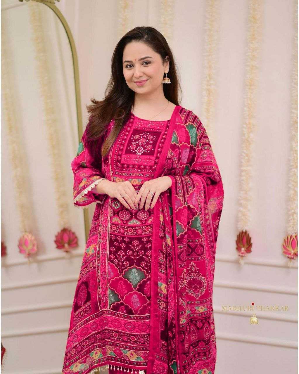 Ynf Chinon KESH435 SPW01 Suits & Dresses Wedding Collections Festive Collections Wholesale Embroidery Suits Party wear suits Wedding Suits Manufacturer