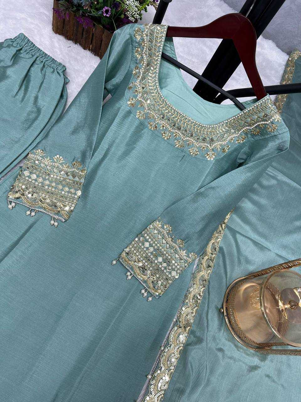 Ynf Chinon Silk KESH228 586 Suits & Dresses Wholesale Embroidery Suits Ladies Silk Suit Handwork Suits Manufacturer