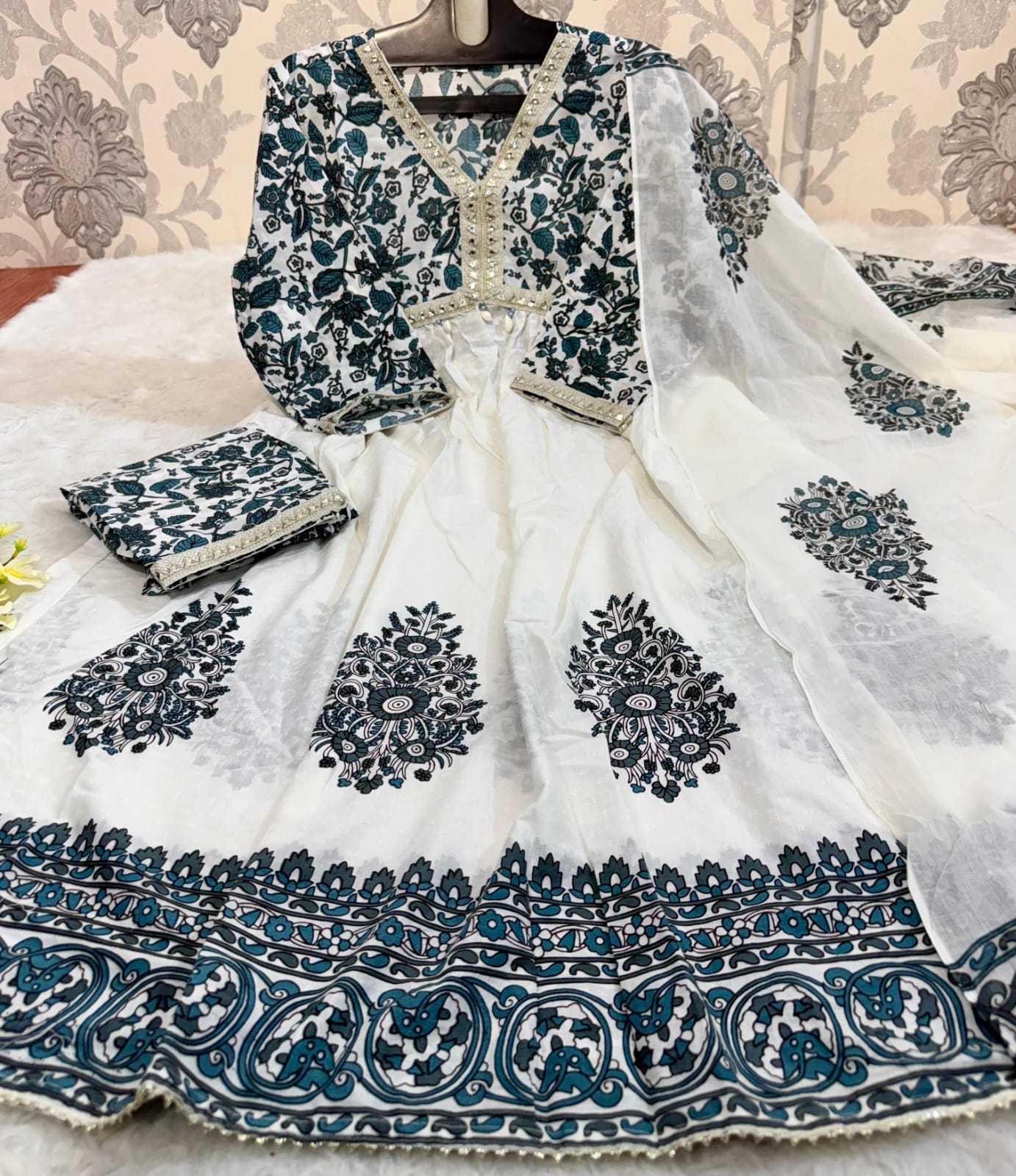 Ynf Cotton KESH253 SNF26 Suits & Dresses Wedding Collections Festive Collections Wholesale Printed Suits Embroidery Suits Cotton Suits Manufacturer