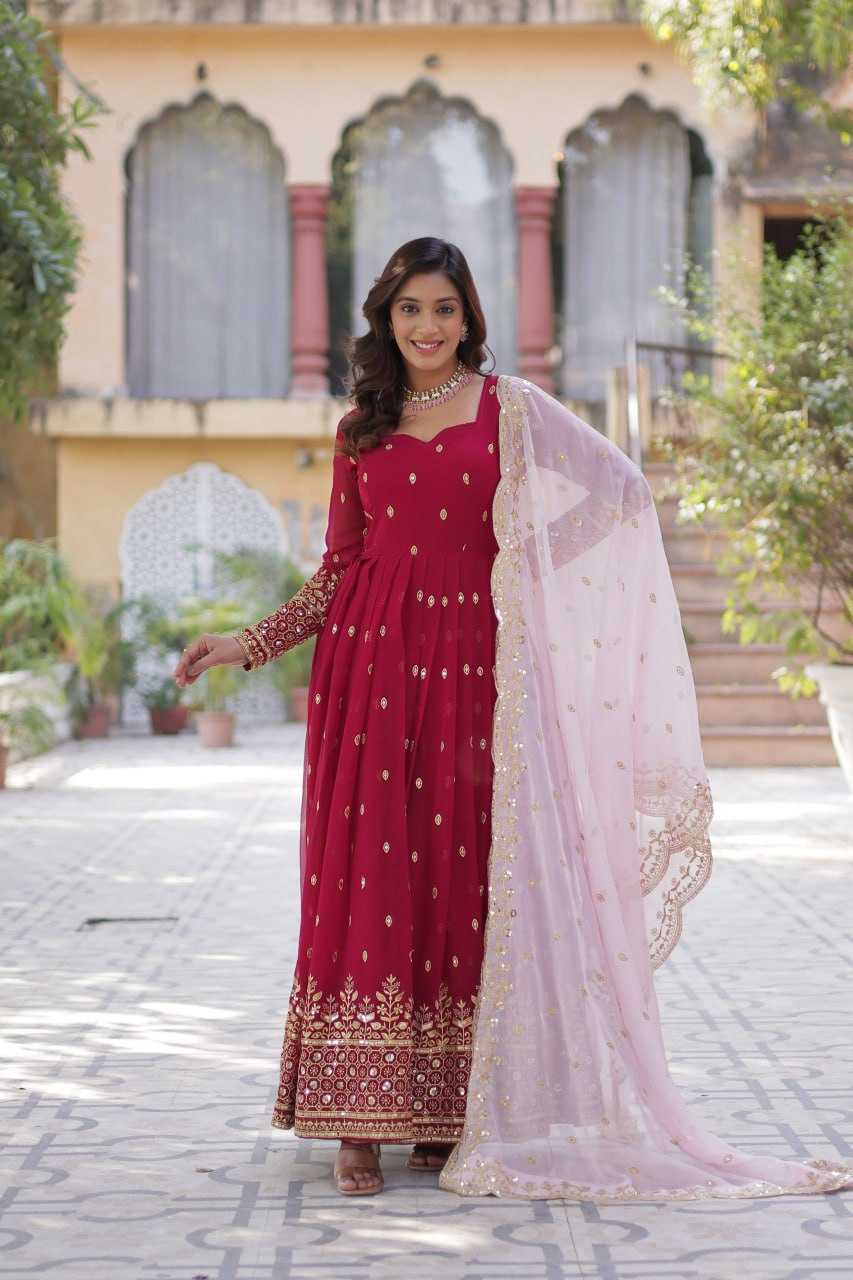 Ynf Faux Blooming RIN136 1138 Gowns Wholesale Embroidery Gowns Gown With Dupatta Full Sleeve Gowns Manufacturer