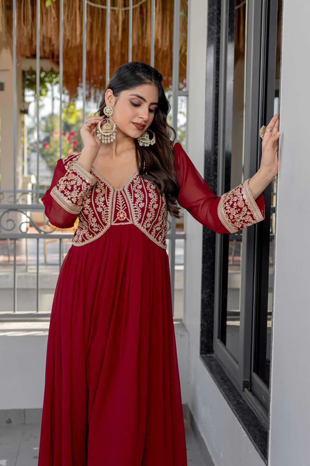 Ynf Faux Georgette KESH175 DVF 32 Gowns Wholesale Georgette Gown Sequin Gowns Maroon Gown Manufacturer