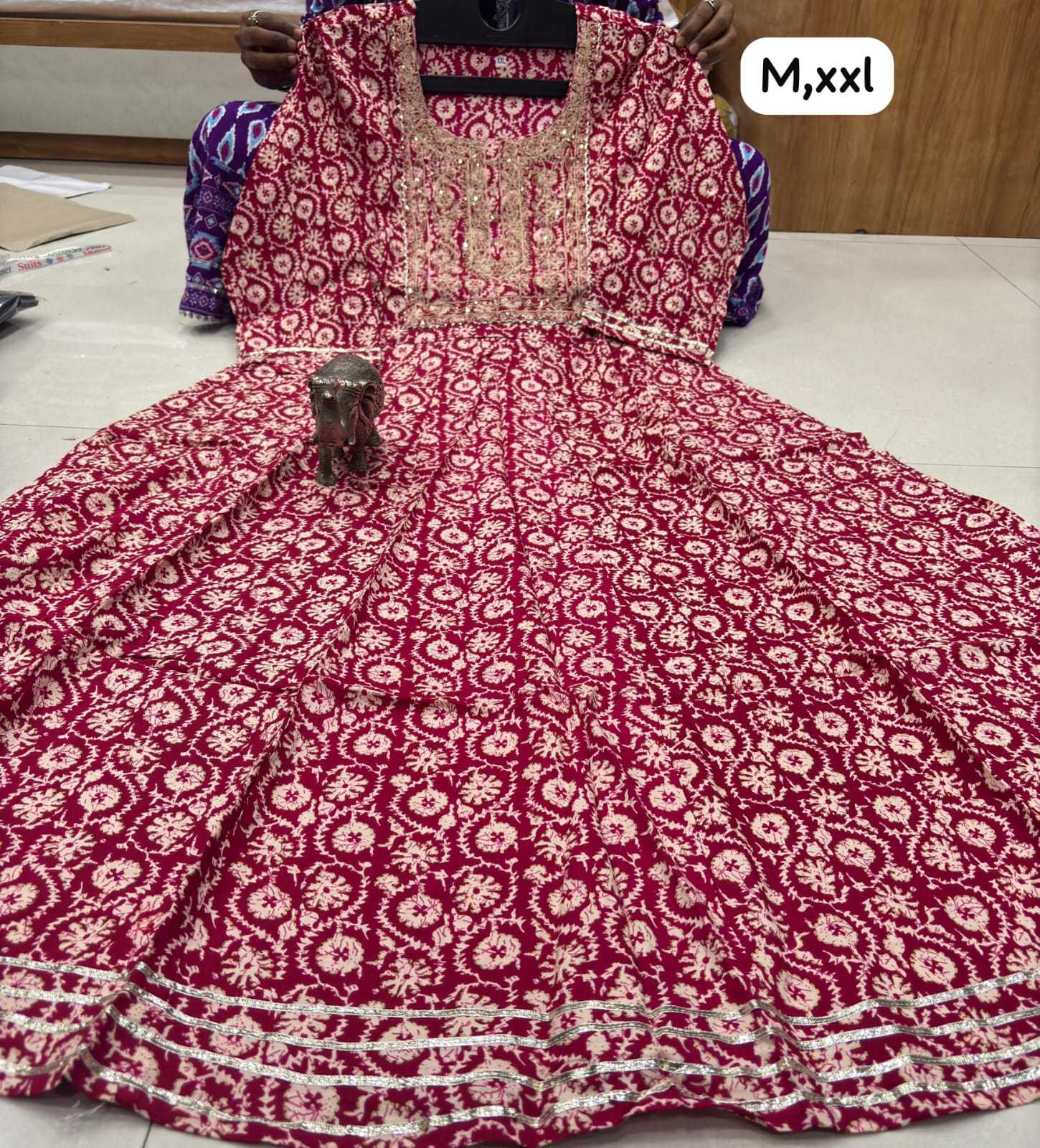 Ynf Heavy Rayon KESH375 VRS15 Kurti Wholesale Festive Kurtis Long Kurtis Fancy Kurti Manufacturer