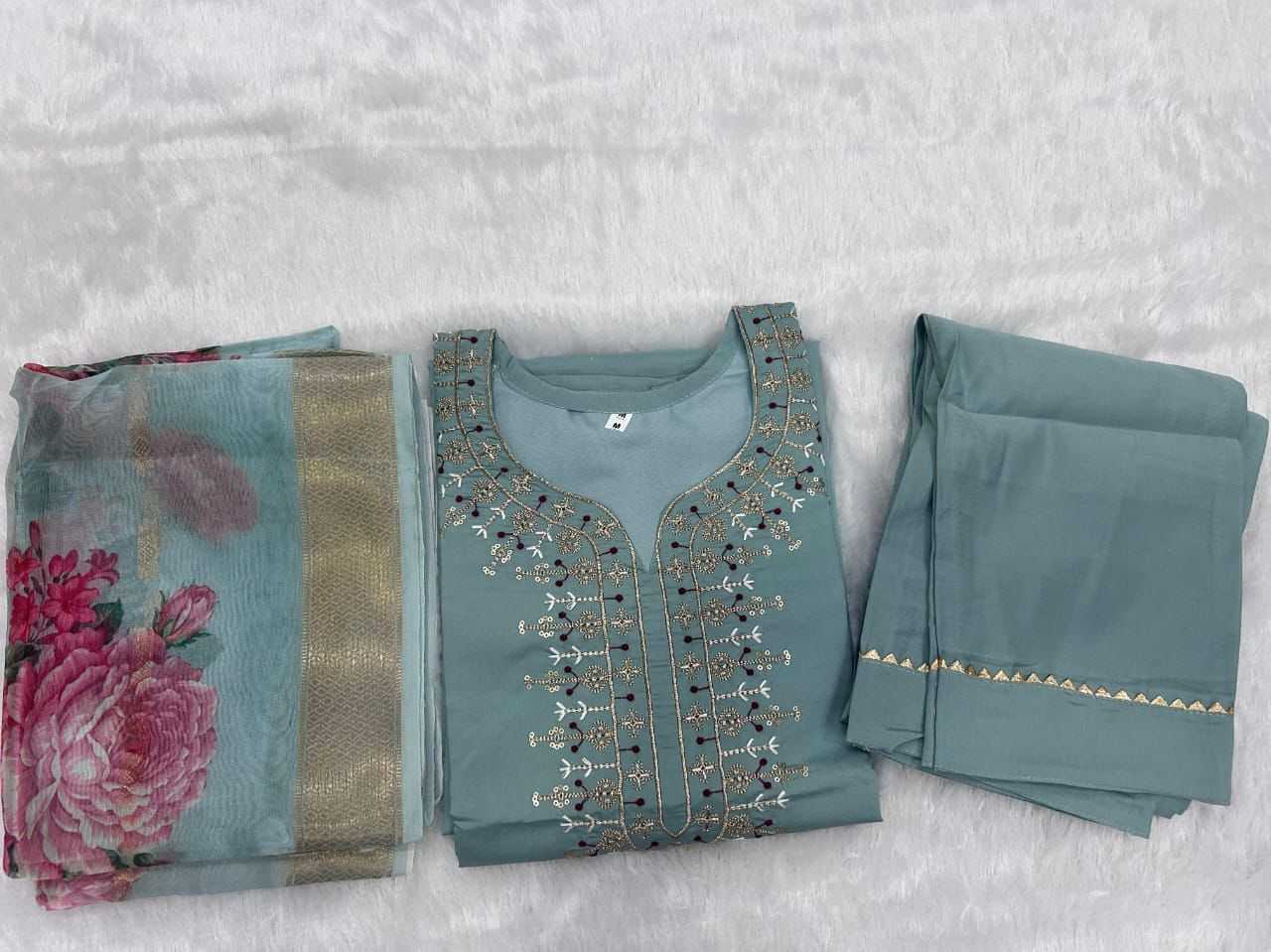 Ynf Heavy Roman Silk KESH175 DVF 41 Suits & Dresses Wholesale Embroidery Suits Ladies Silk Suit Zari Work Suit Manufacturer