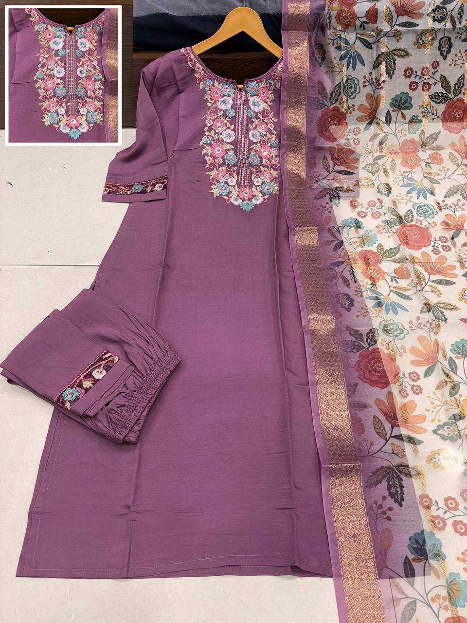 Ynf Heavy Roman Silk KESH196 5009 Kurti Wholesale Fancy Kurti Embroidered Kurtis Silk Kurtis Manufacturer