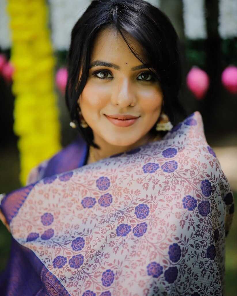 Ynf Jacquard KESH334 KUSUM Suits & Dresses Wedding Collections Festive Collections Wholesale Designer Suits Silk Suits Long Kurti Suits Manufacturer