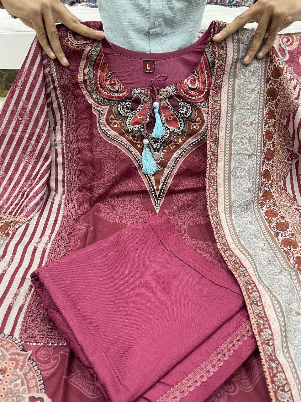 Ynf Maslin KESH209 Pakistan Maroon suits Suits & Dresses Wholesale Printed Suits Embroidery Suits Maroon Salwar Suit Manufacturer