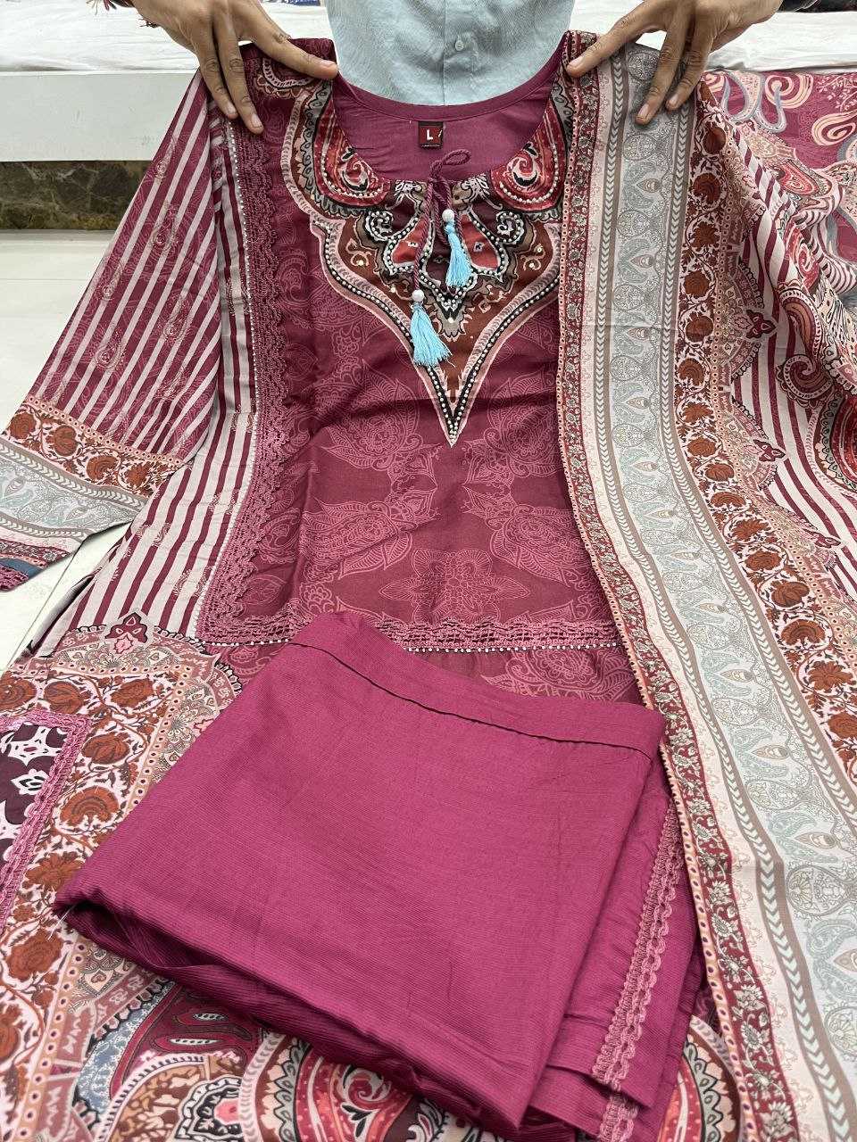 Ynf Maslin KESH209 Pakistan Maroon suits Suits & Dresses Wholesale Printed Suits Embroidery Suits Maroon Salwar Suit Manufacturer