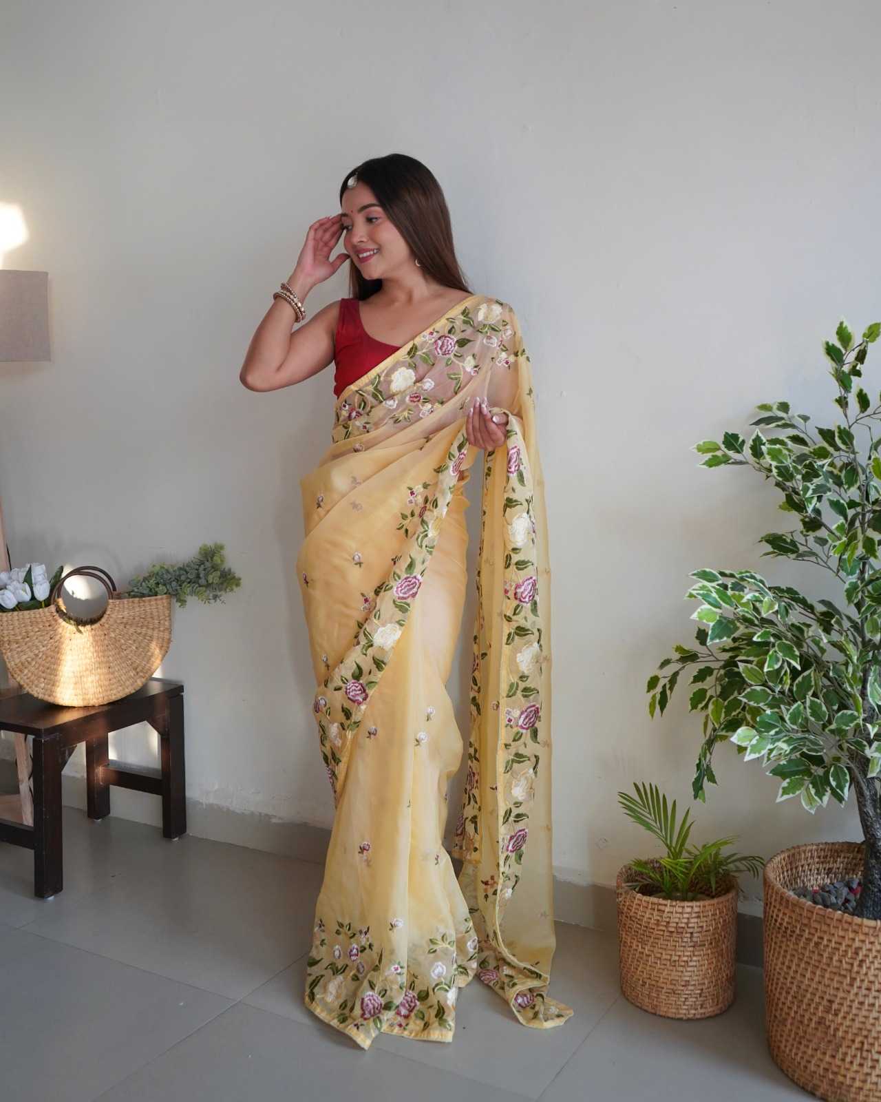 Ynf Organza Silk RIN185 Gold Tebi silk Silk Sarees Wholesale Raw Silk Sarees Fancy Silk Sarees Embroidered Silk Sarees Manufacturer