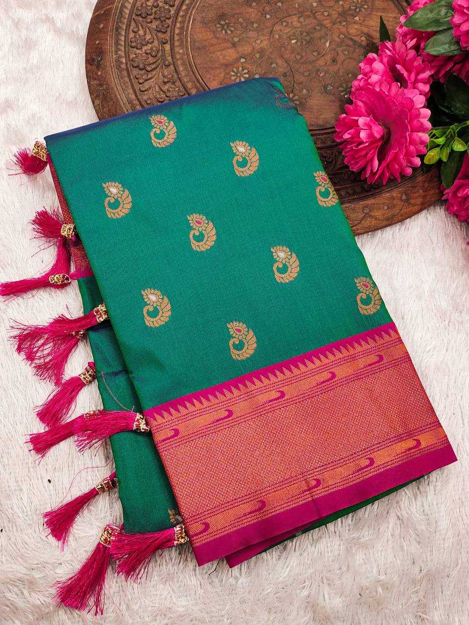 Ynf Paithani Silk RIN150 Nath Paithani -1 Silk Sarees Wholesale Paithani Sarees Heavy Silk Sarees Zari Border Silk Sarees Manufacturer