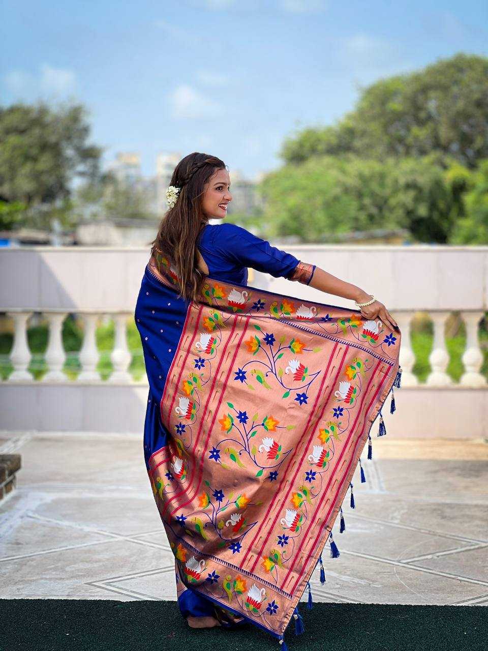 Ynf Paithani Silk RIN150 Rajhans Pethani Silk Sarees Wholesale Paithani Sarees Heavy Silk Sarees Soft Silk Sarees Manufacturer