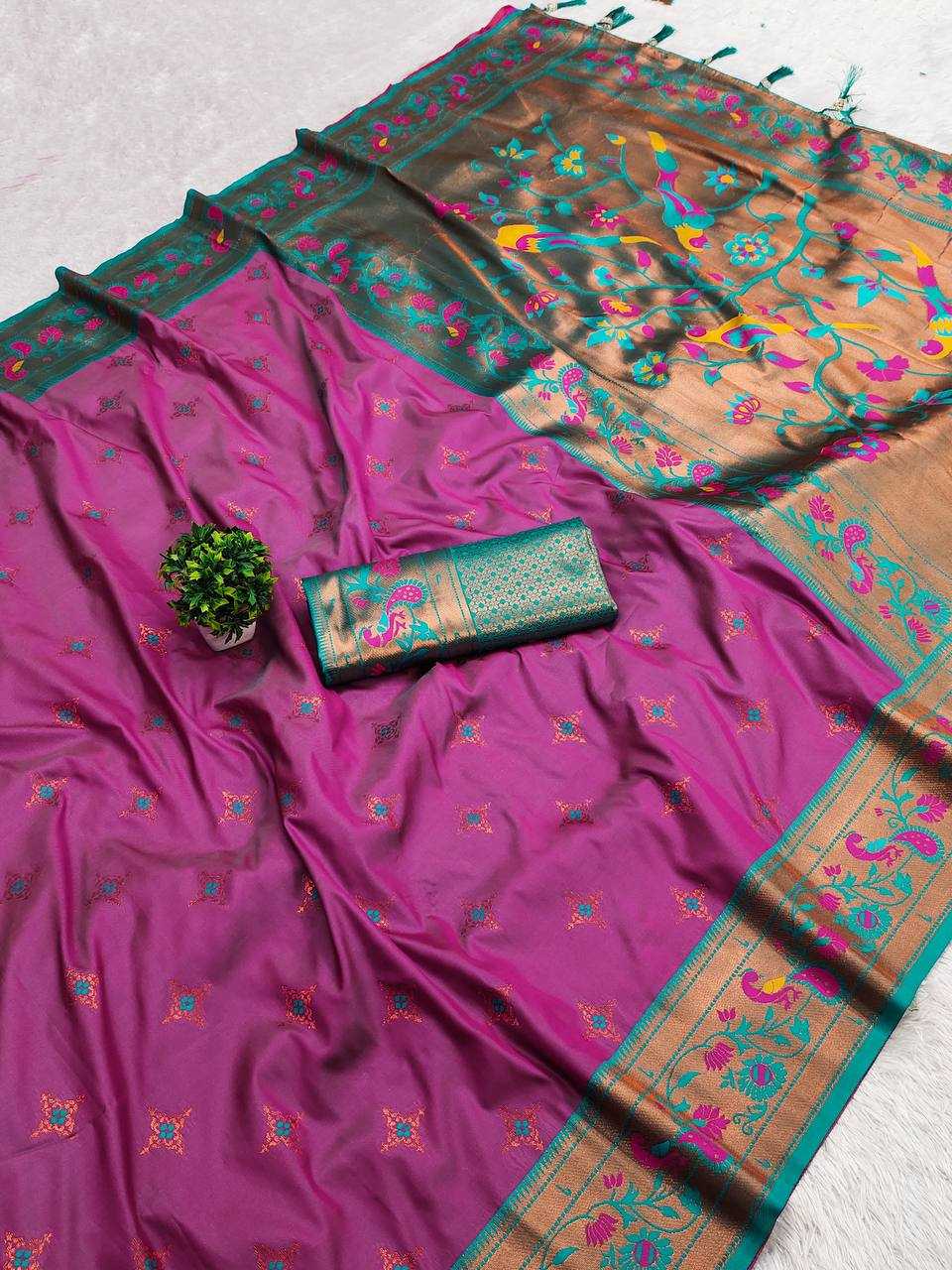 Ynf Paithani Silk RIN150 Star Paithani Silk Sarees Wholesale Paithani Sarees Heavy Silk Sarees Pure Silk Sarees Manufacturer