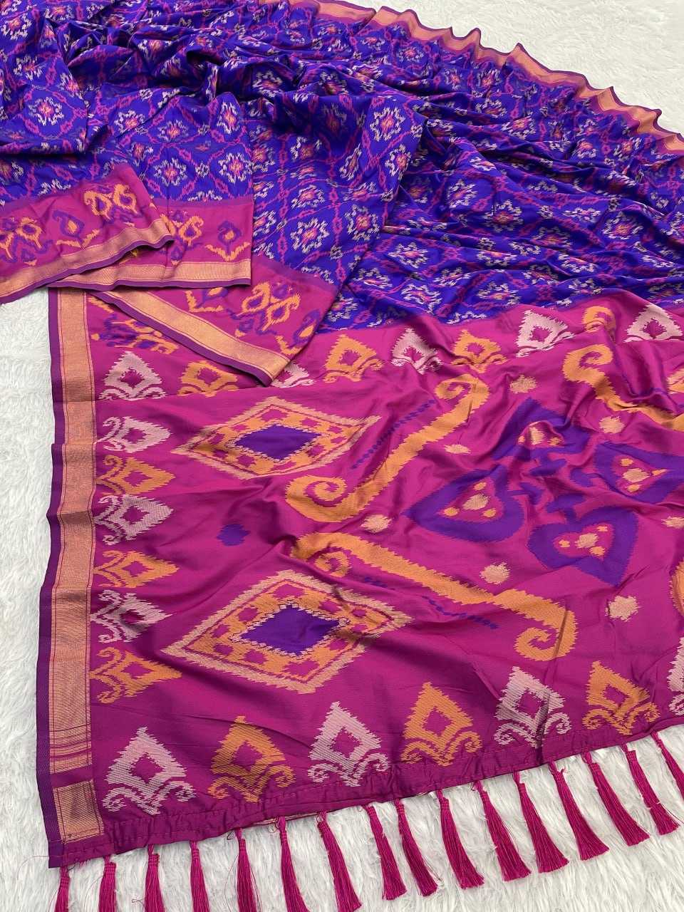 Ynf Premium Silk RIN116 SATRANGI PATOLA Silk Sarees Wholesale Brocade Sarees Patola Sarees Ikkat Silk Sarees Manufacturer