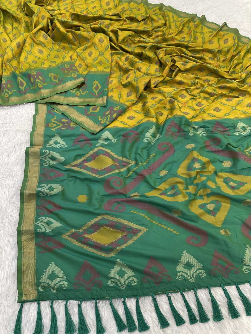 Ynf Premium Silk RIN116 SATRANGI PATOLA Silk Sarees Wholesale Brocade Sarees Patola Sarees Ikkat Silk Sarees Manufacturer