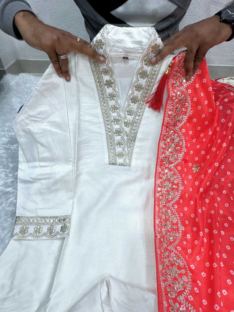 Ynf Silk Cotton KESH352 KVD 07 Gowns Wholesale Fancy Gowns Long Gowns Sequin Gowns Manufacturer