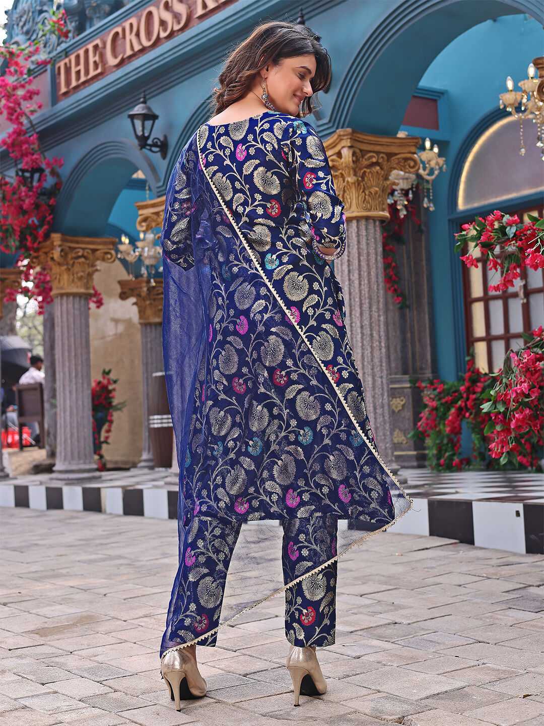 Ynf Silk KESH334 ROOPA Suits & Dresses Wedding Collections Festive Collections Wholesale Designer Suits Silk Suits Long Kurti Suits Manufacturer